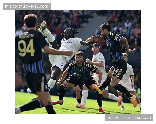 国际米兰防守端难限高效反击 总比分3-4出局暴露体系漏洞 国际米兰防守端难限高效反击 总比分3-4出局暴露体系漏洞